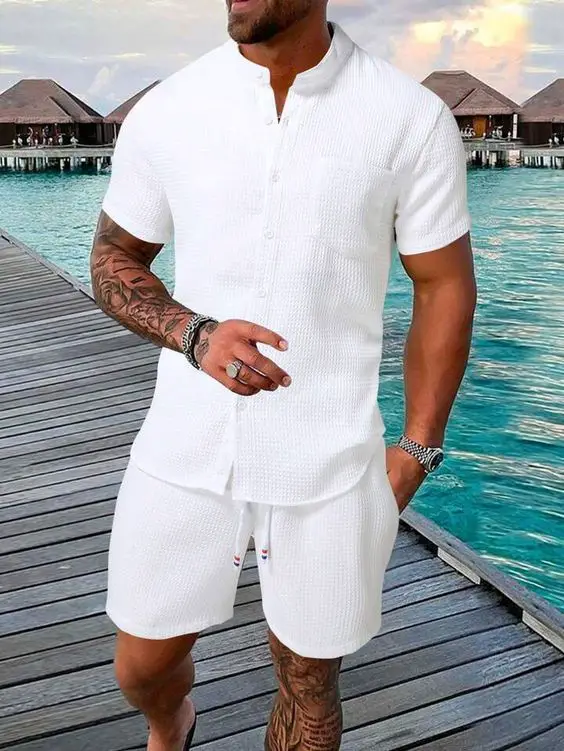 18 Fresh Summer Ideas for 2024: Classy Shorts & Cool Outfits for Men's ...